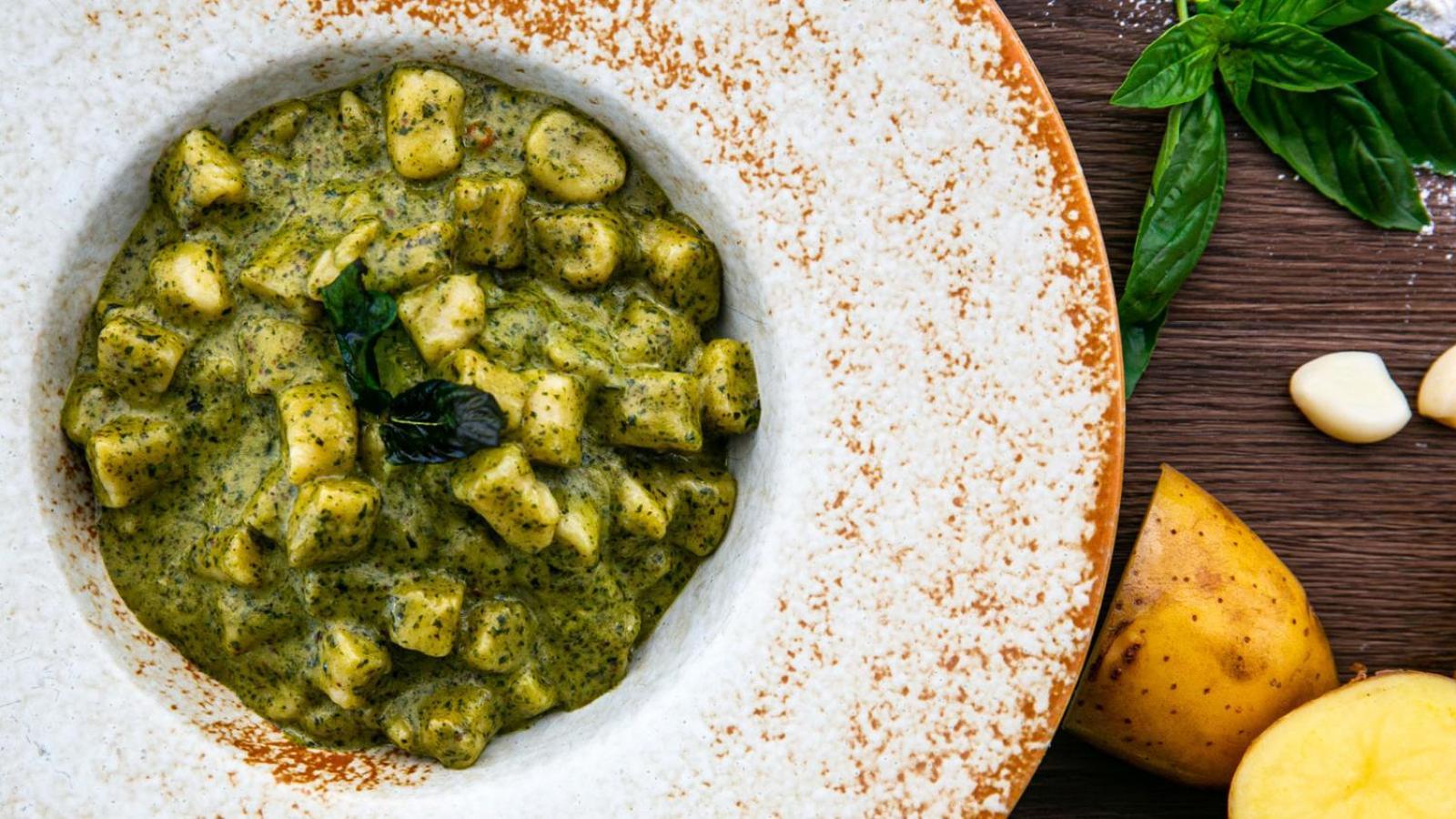 Amari Pattaya Hotell Eksteriør bilde A bowl of pesto