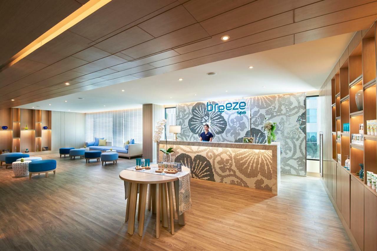Amari Pattaya Hotell Eksteriør bilde Breeze Spa