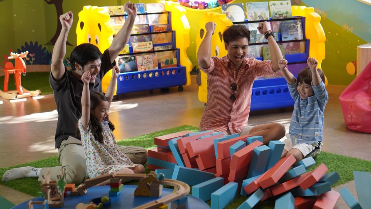 Amari Pattaya Hotell Eksteriør bilde The Kidzania Manila